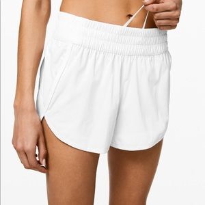 Lululemon Tracker Short 4”